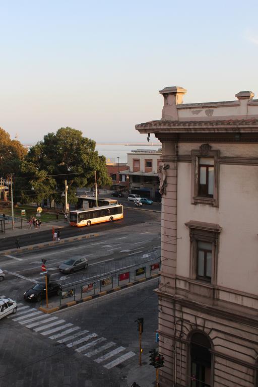 Suite Cagliaritane Notti in centro Esterno foto